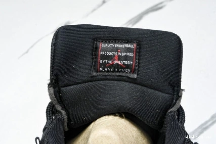 11 Air Low Jordan “Bred” 1209